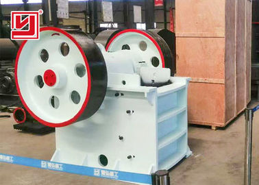 Big Capacity Stone Crushing Machine Jaw Crusher with Unique Jaw Head Structure