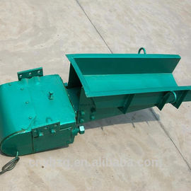 380v Supply Voltage Vibratory Feeding Equipment / Industrial Vibrating Feeder